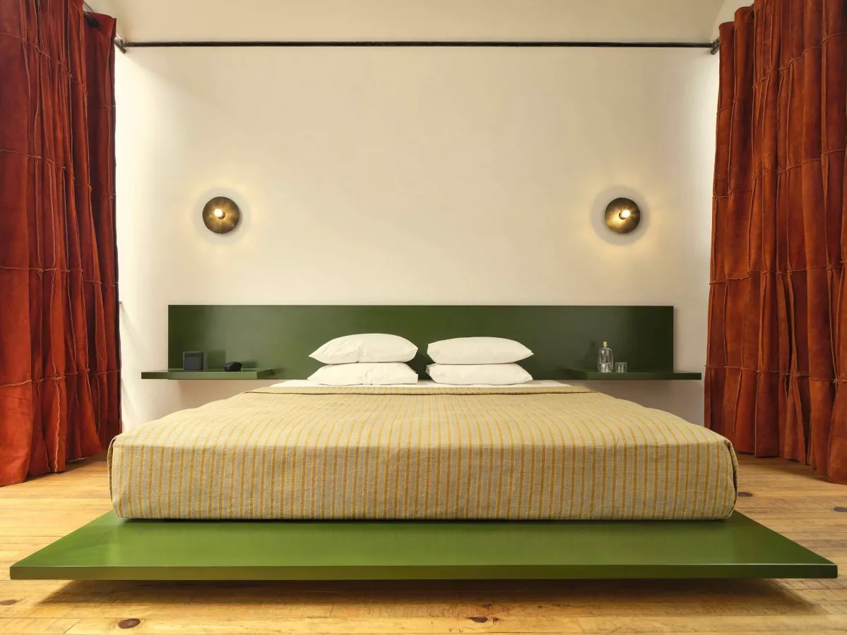 Boutique Hotel Guest Room Furniture Package BHGR03