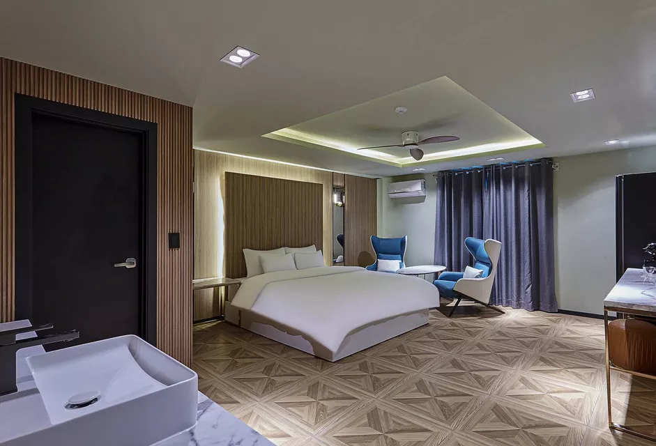 Cozy and Comfortable Room