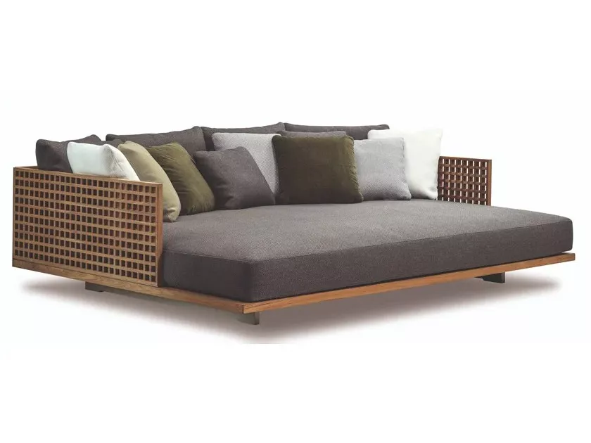 Hotel Outdoor Lounger - STLOU633