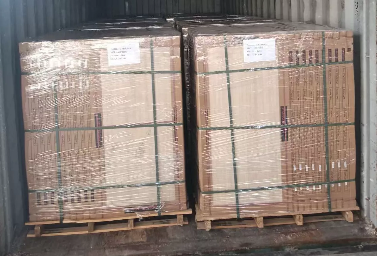 Outdoor tile 20T Loading