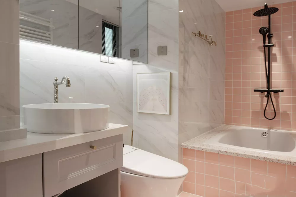 1782711374387846.webp open living connection from kitchen to bedroom