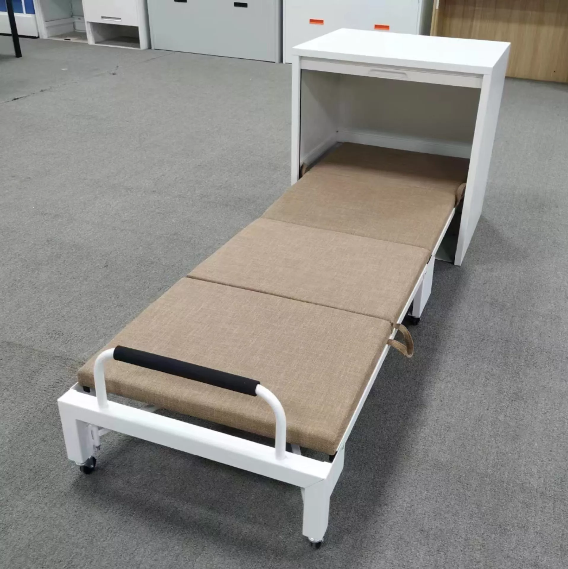 Hotel Trundle Bed-STLSF311