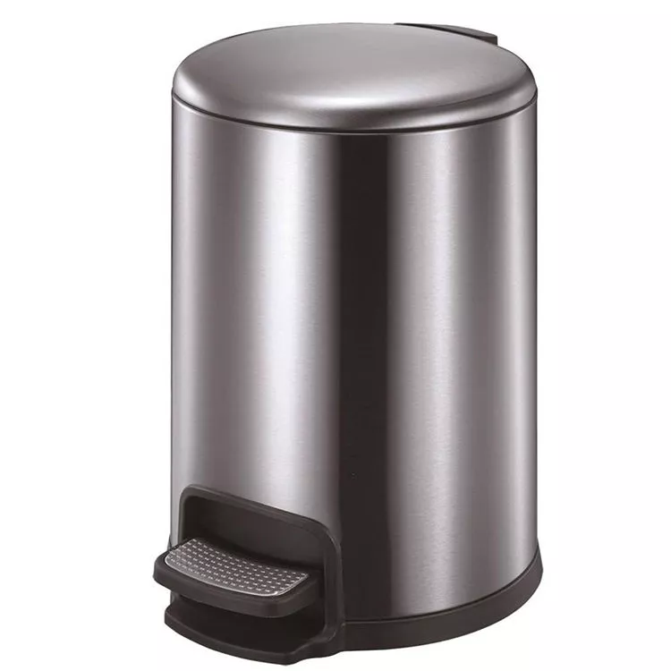 Pedal trash can-23