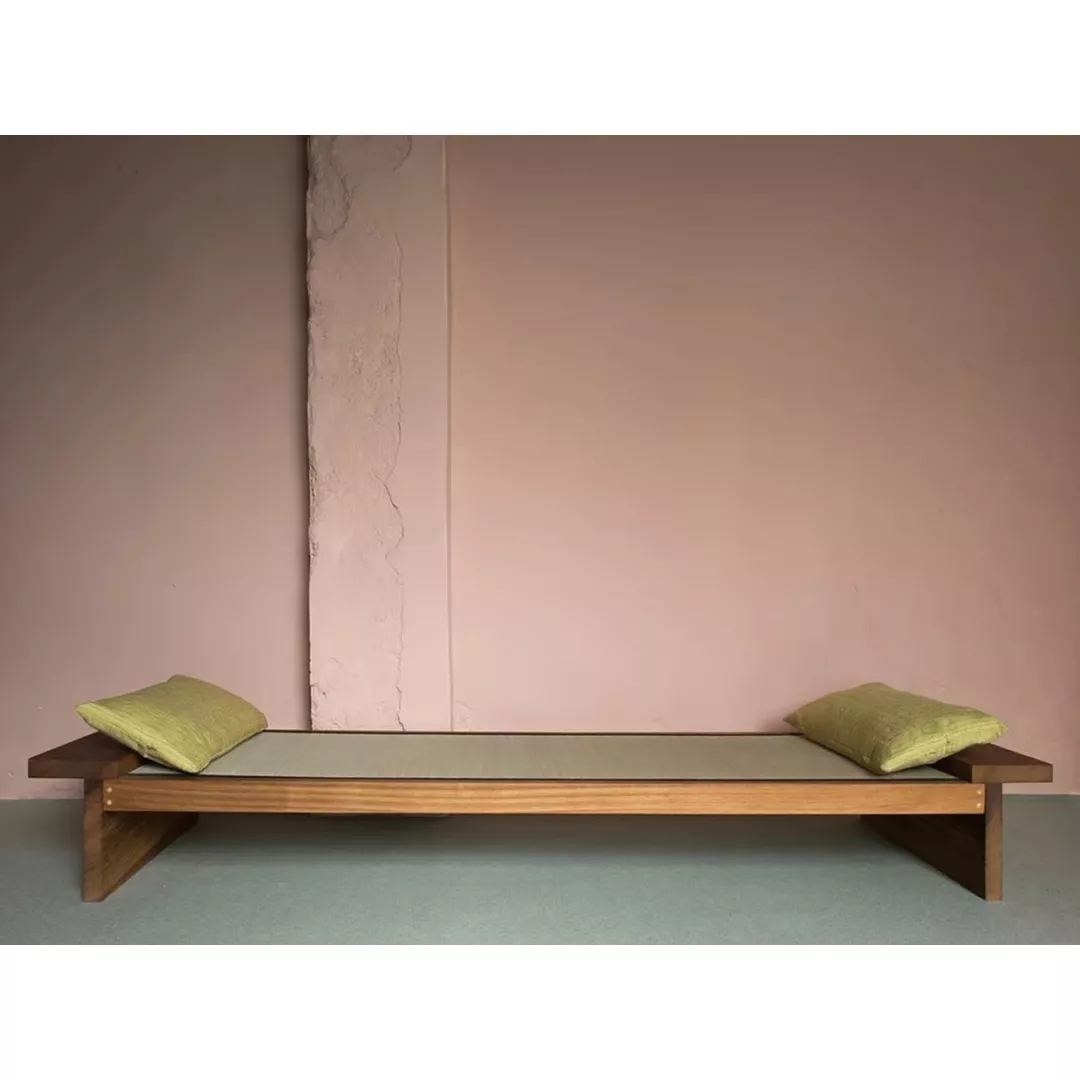 Hotel Wooden Tatami Daybed – STLSF7017